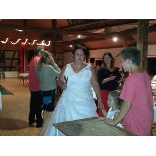 Christina Fuchs Photo 8