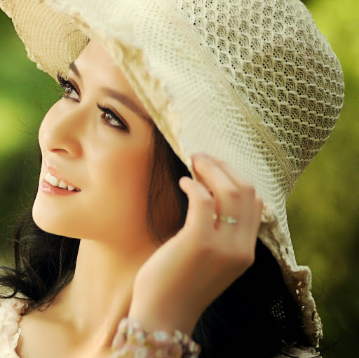 Jing Zhou Photo 26 Jing Zhou Photo 26