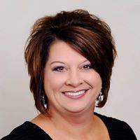 Paula Bennett Photo 7