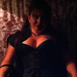 Kathryn Fletcher Photo 20