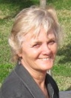 Carolyn Woodruff Photo 5