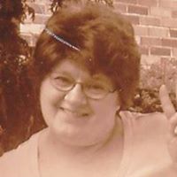 Julia Connors Photo 20