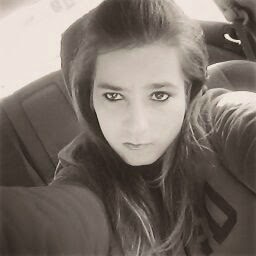 Jacqueline Smith Photo 36