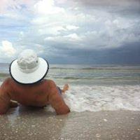 Tracey Bates Photo 12