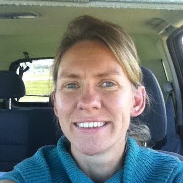 Alicia Young Photo 16