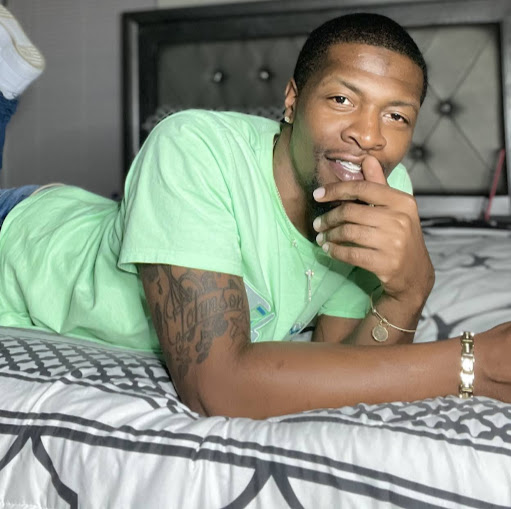 Giovanni Johnson Photo 34