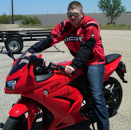 Travis Mills Photo 17