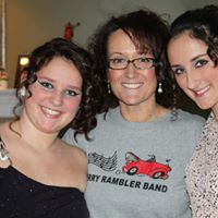 Laura Burroughs Photo 12