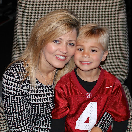 Rebecca Hammonds Photo 10