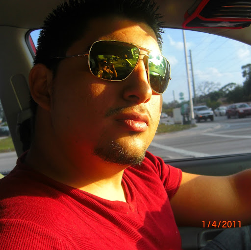 Charles Gonzalez Photo 43