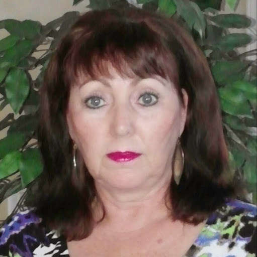 Barbara Phillips Photo 7