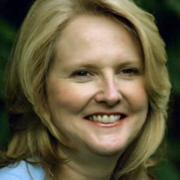 Carol Browne Photo 35
