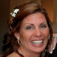 Robin Meadows Photo 12