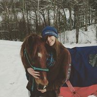 Clara Burns Photo 18