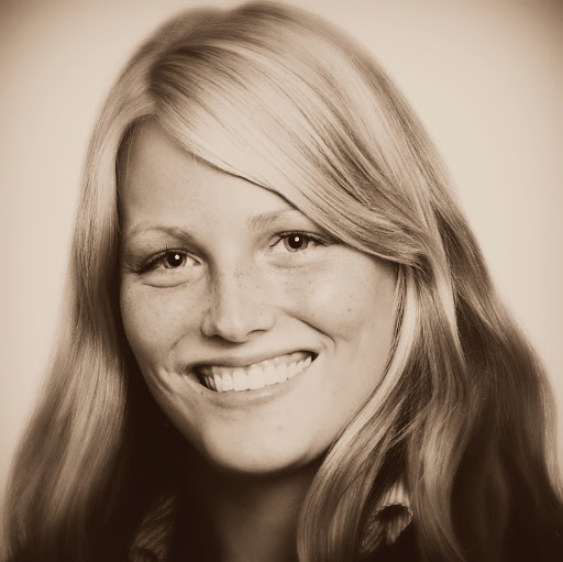 Amy Albrecht Photo 17