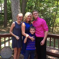 Beth Larson Photo 23