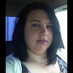 Alicia Bishop Photo 32