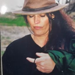 Valerie Paul Photo 37