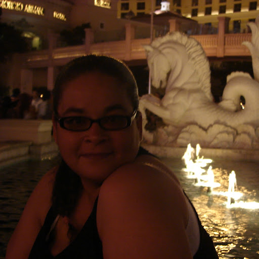 Carmen Nieves Photo 35