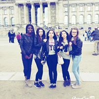 Kim Schrader Photo 15