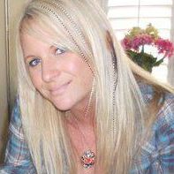 Stephanie Dunbar Photo 13