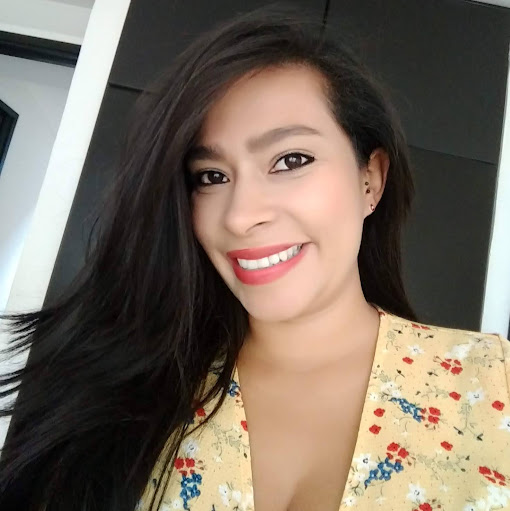 Xiomara Arias Photo 15