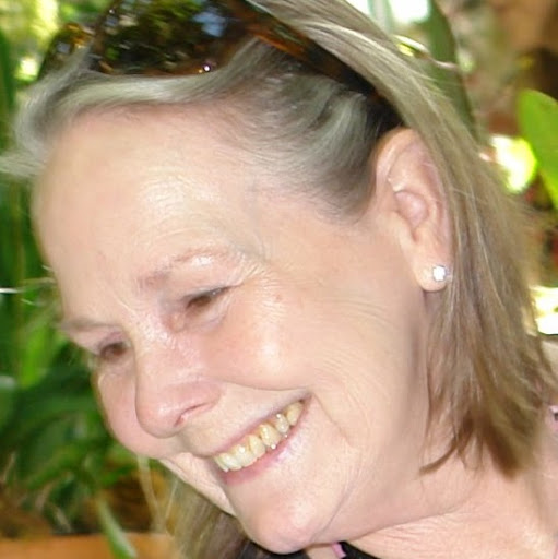 Elizabeth Hancock Photo 20