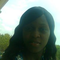 Veronica Hooper Photo 4