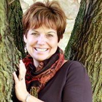 Kelly Tracy Photo 35