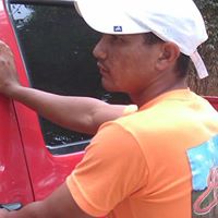 Estevan Gomez Photo 17
