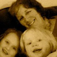 Christine Hagan Photo 16