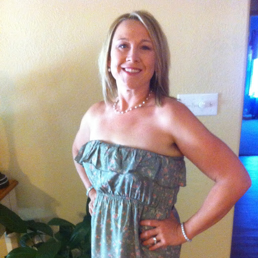 Jennifer Weldon Photo 28