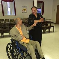 Angela Wainwright Photo 14