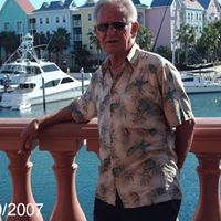 Larry Wolfe Photo 44