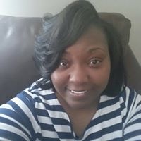 Stephanie Meadows Photo 30