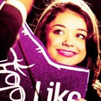 Alicia Flores Photo 9