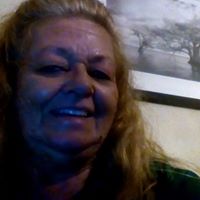 Angela Lock Photo 29