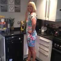 Louise Galloway Photo 31
