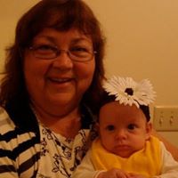 Debbie Groves Photo 30