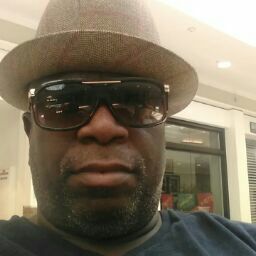 Julius Woods Photo 6