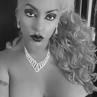 Diana Acevedo Photo 13