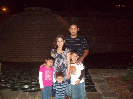 Raquel Morales Photo 10