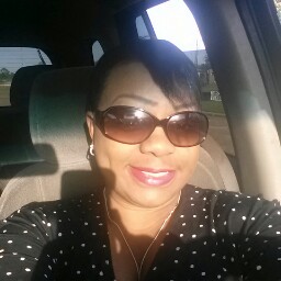 April Broussard Photo 31