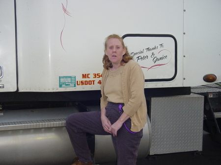 Theresa Young Photo 30