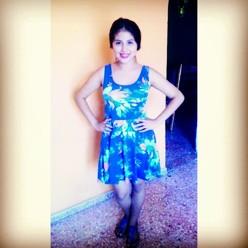 Michelle Acevedo Photo 16