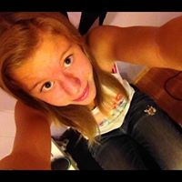 Aimee Ward Photo 18