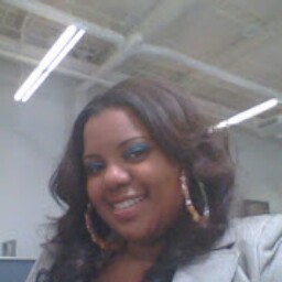 Michelle Dunbar Photo 20