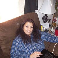 Elizabeth Mondragon Photo 17