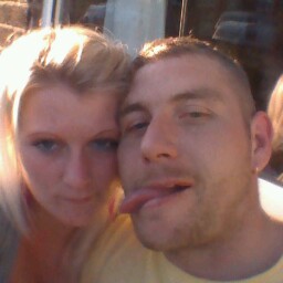 Amanda Garner Photo 23