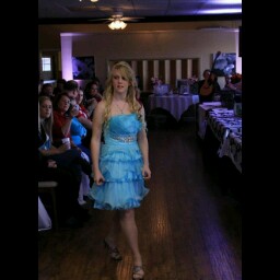 Sarah Cloutier Photo 16